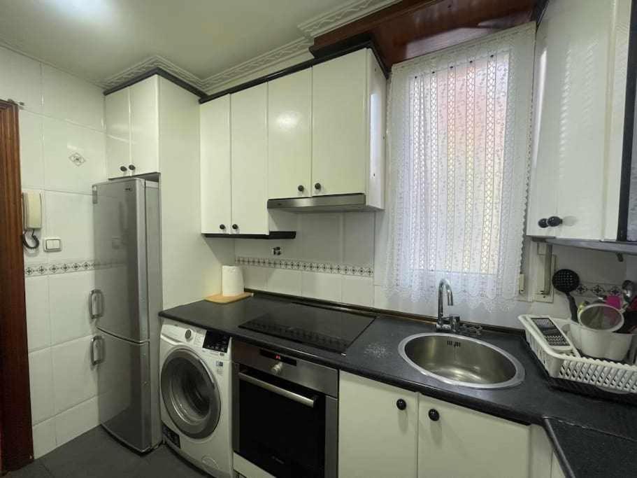Appartamento Goiz Etxea Acogedor Piso En La Parte Antigua Bermeo Esterno foto