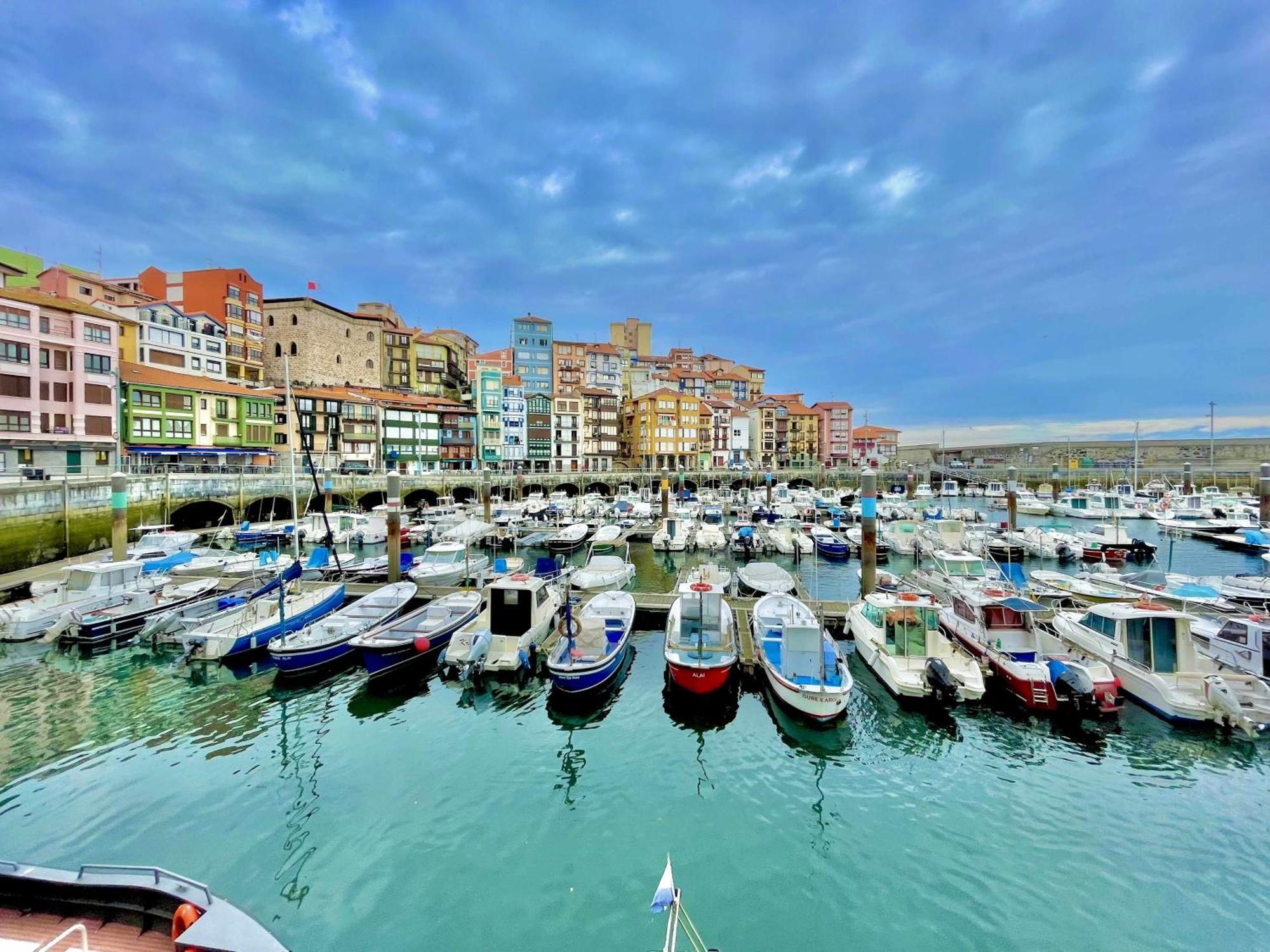 Appartamento Goiz Etxea Acogedor Piso En La Parte Antigua Bermeo Esterno foto
